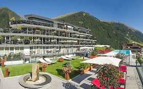 Hotel Fliana 4-Sterne Superior